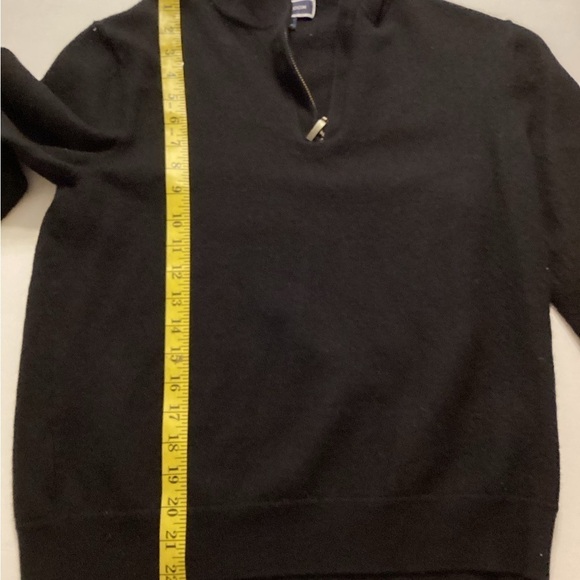 Club Room Men’s Quarter Zipper Sweater - Picture 5 of 9